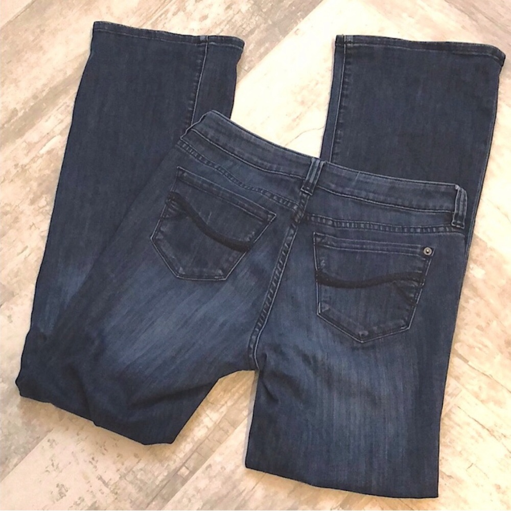 Ricki’s Revolution Claire Bootcut Blue Jeans, Size 27 - Picture 4 of 6